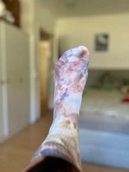 Ice Dye Cotton Socks in Marbles